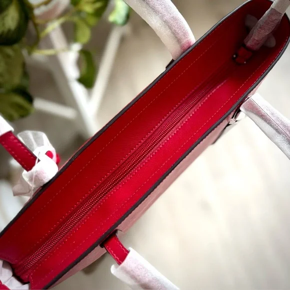 NWT ♠️ kate spade ♠️ Jana Medium Tote - Perfect Cherry 🍒 (Red) - Picture 5 of 13